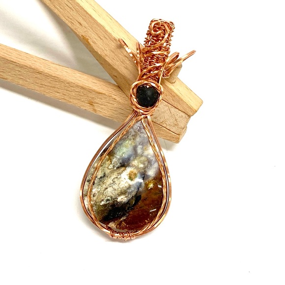 HANDCRAFTED Plume Agate Hand Wrapped Pure Copper Lava Bead Statement Pendant - Picture 9 of 10